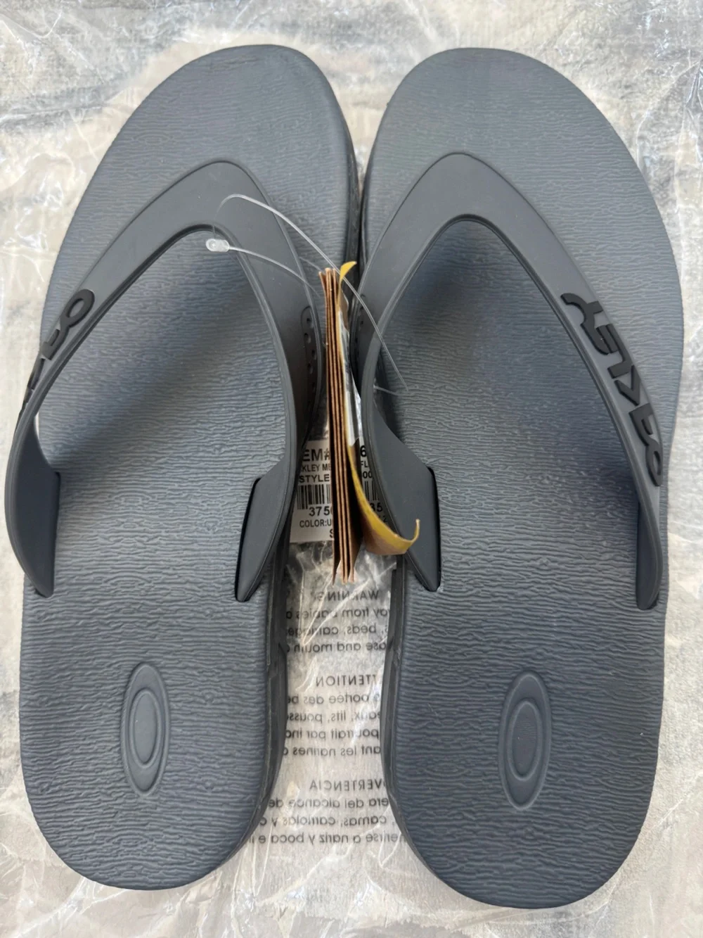 Oakley Uniform Grey Men's Flip Flop Sandals, Size 11 - NWT